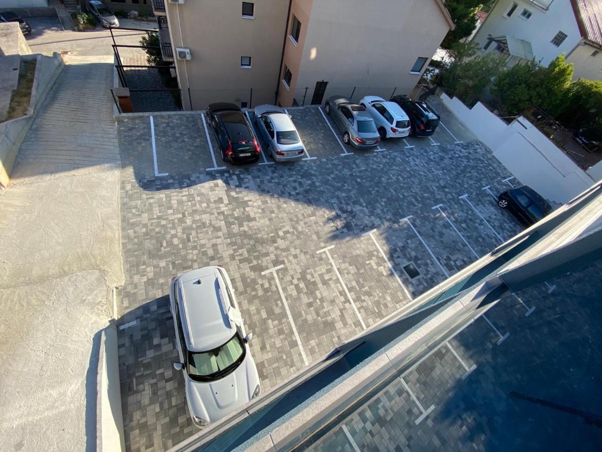Apartments Elena Локва Рогозница Екстериор снимка